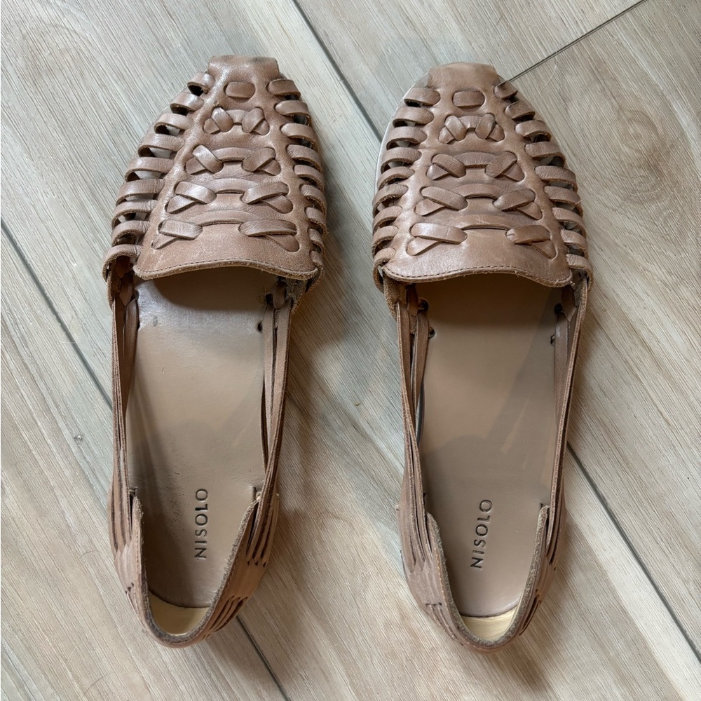 Nisolo Tan Leather Flats
